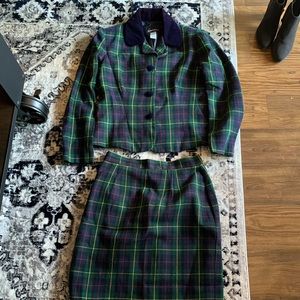 90s inspired coord set with green plaid and velour collar and buttons